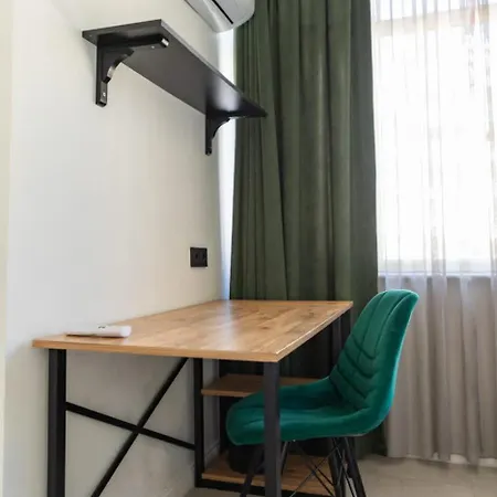 Nora 1 Bedroom